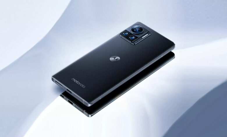 Motorola X30 Pro este primul smartphone cu o camerÄ de 200 de megapixeli