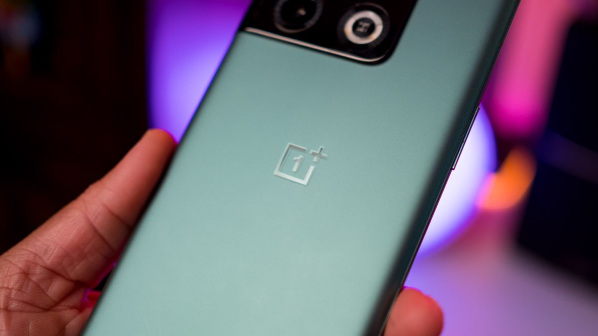 OnePlus 10 Pro is already getting its second OxygenOS 13 open beta