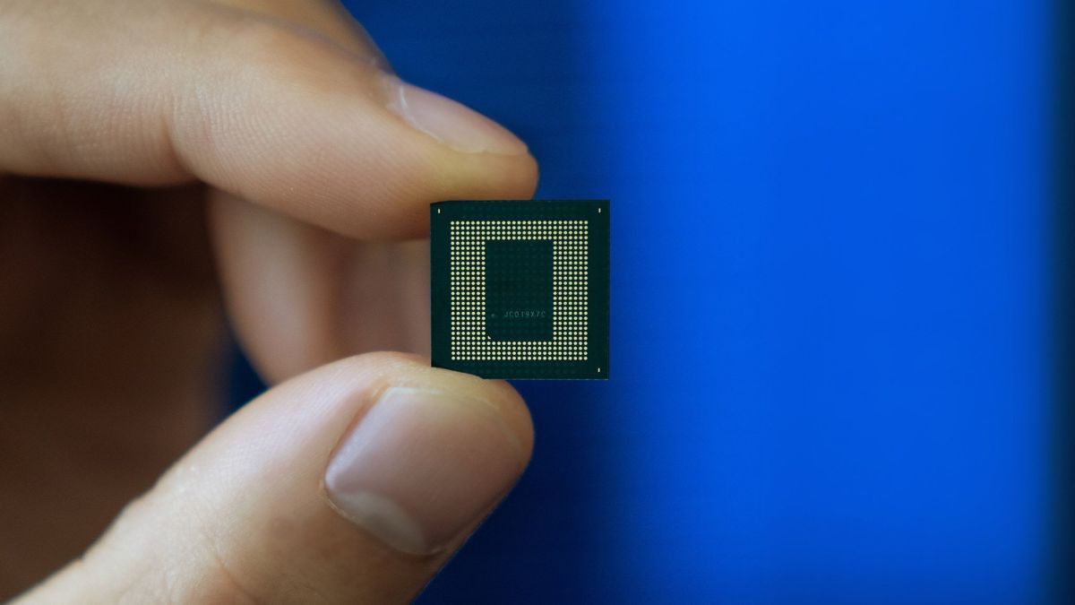 Qualcomm’s next mid-range Snapdragon chip just leaked