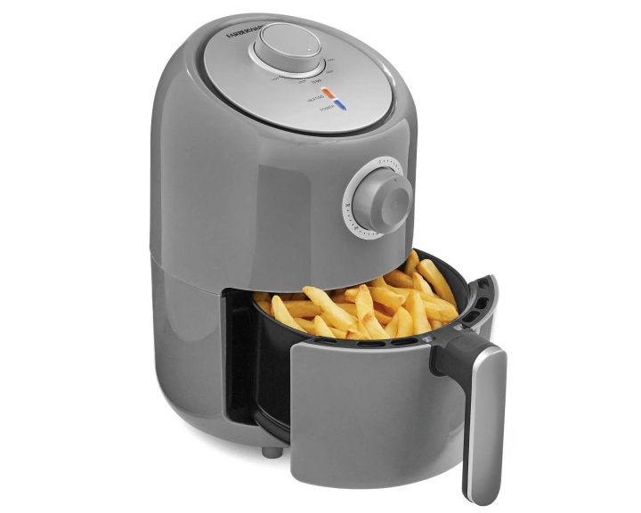 This super cheap mini air fryer is only $25 at Walmart today