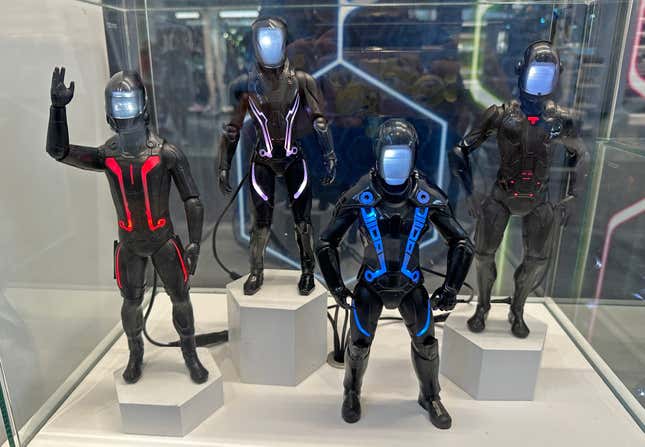 Disney’s New Customizable Tron Figures Swap Sculpted Faces for Tiny Video Screens