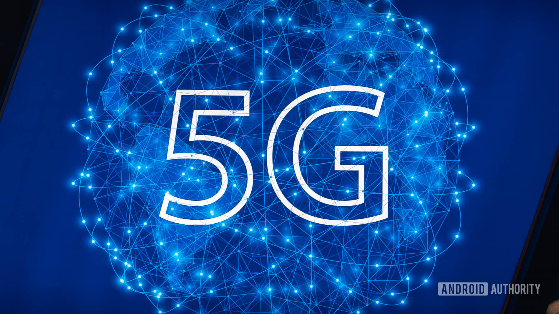 5G logo on graphic