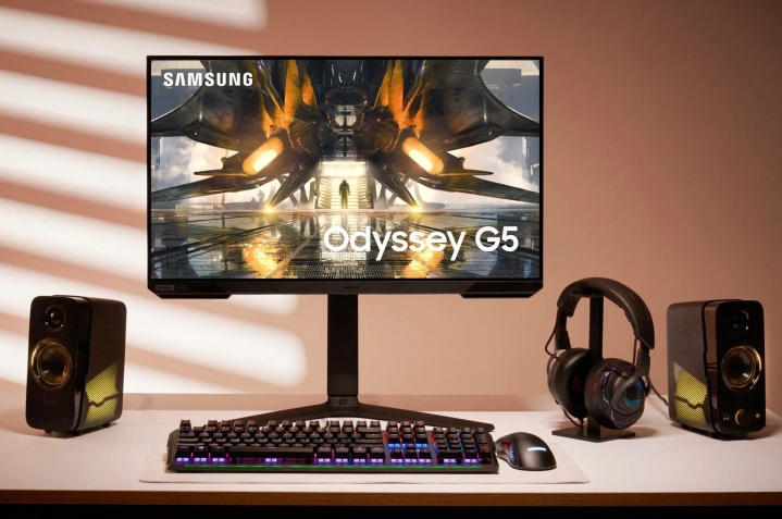 This Samsung Odyssey 27-inch QHD gaming monitor is $120 off
