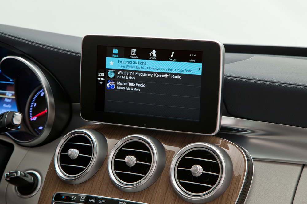 CarPlay in iOS 16 Unveils ‘Video in the Car’ Functionality, Missing Support
