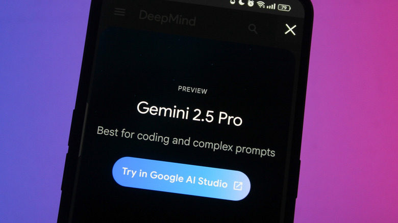 Comparison between Google Gemini Pro and ChatGPT Plus: Characteristics, Distinctions, and Pricing
