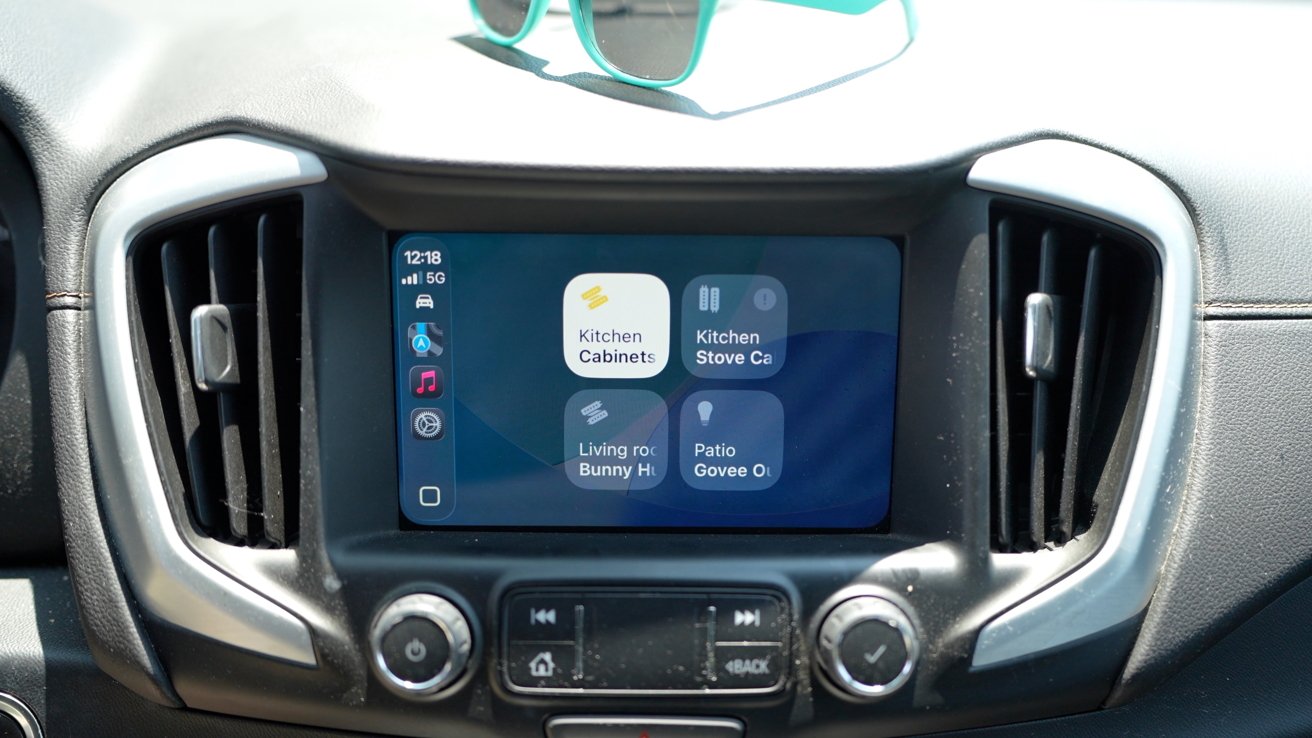 Guide to Making Use of iOS 26’s Latest Apple CarPlay Widget Capabilities on iPhone