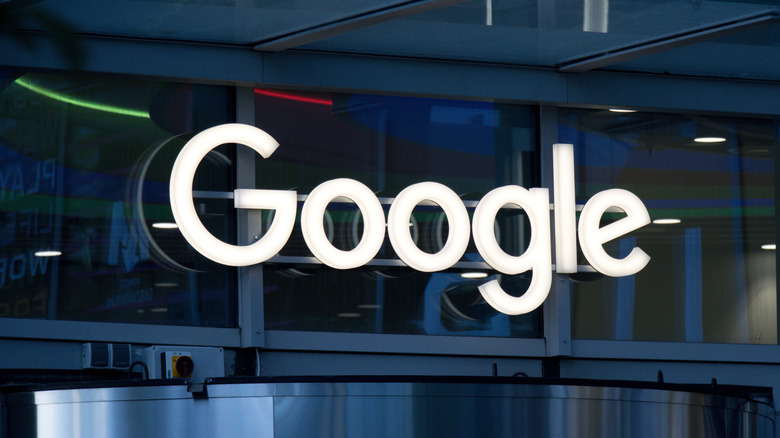 How to Utilize Recovery Contacts to Restore Access to Your Google Account with Assistance from a Friend