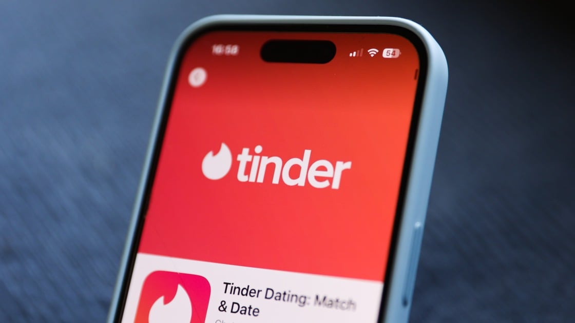 Mandatory Facial Verification on Tinder Starts Today to Fight Scambots on Dating Applications