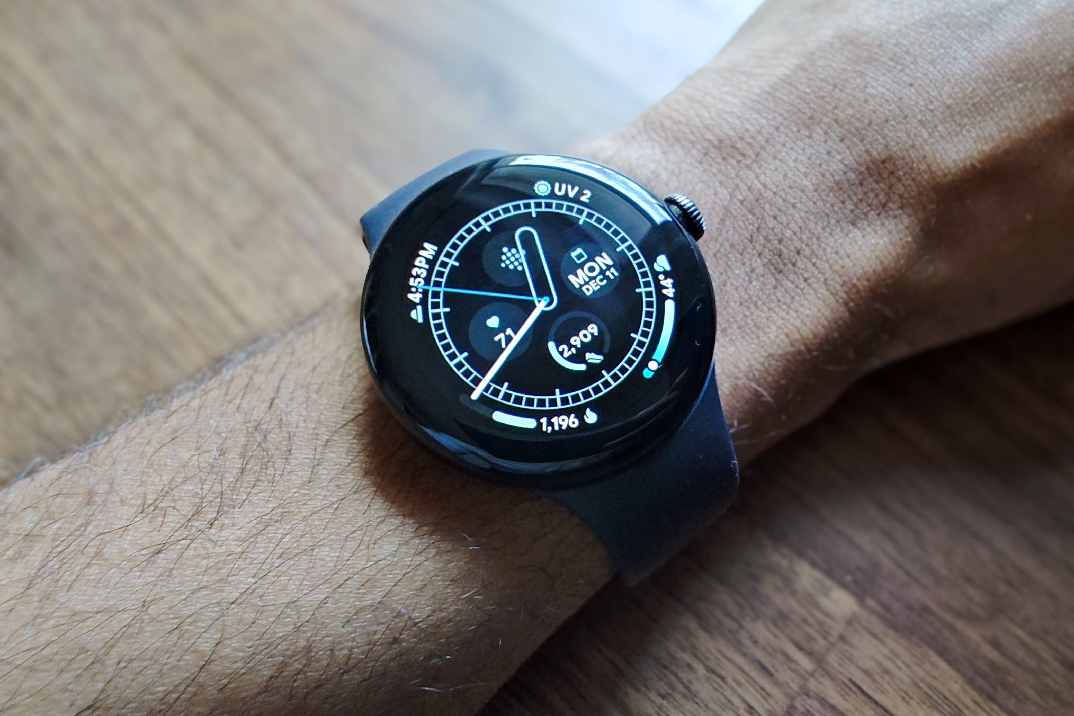 Google Reveals Upcoming Discontinuation of Clock App Support for Non-Pixel Wear OS Users