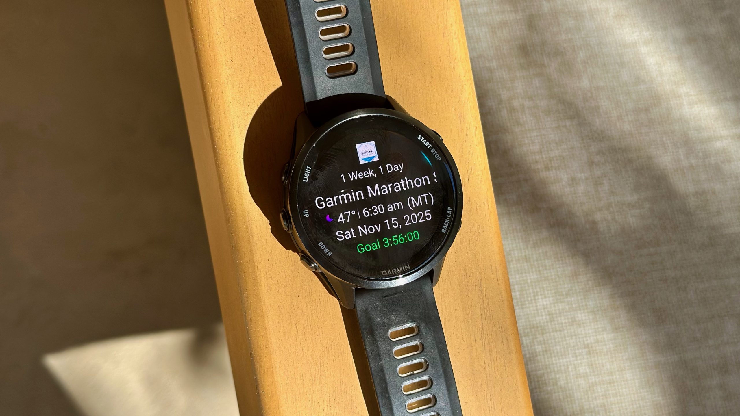 How Selectively Overlooking Advanced Metrics on My Garmin Watch Boosts My Preparation for the Garmin Tucson Marathon