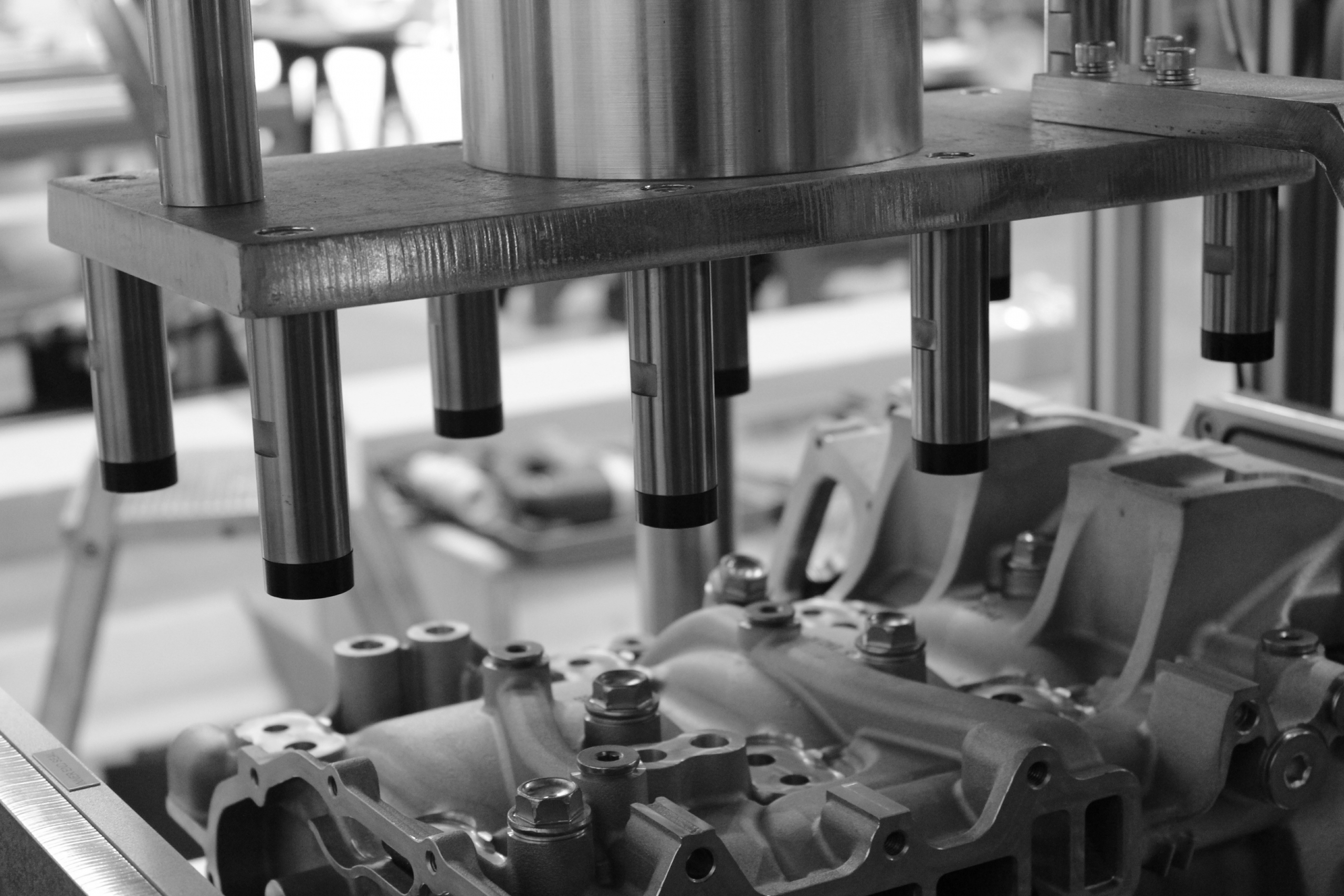 iPhone 18 Pro Max Anticipated to Showcase Greater Thickness and Heft, Based on Leaker Insights