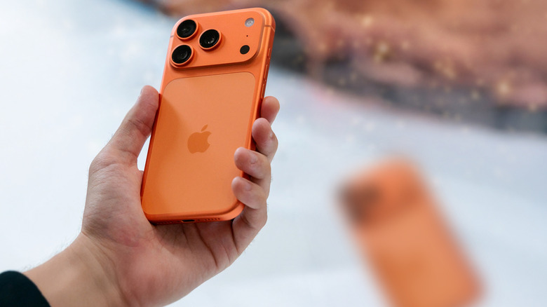 Leading iPhone Applications for Regular Travelers in 2025