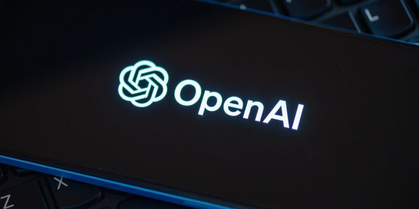 OpenAI Unveils Worldwide Expansion of ChatGPT Group Chat Capabilities