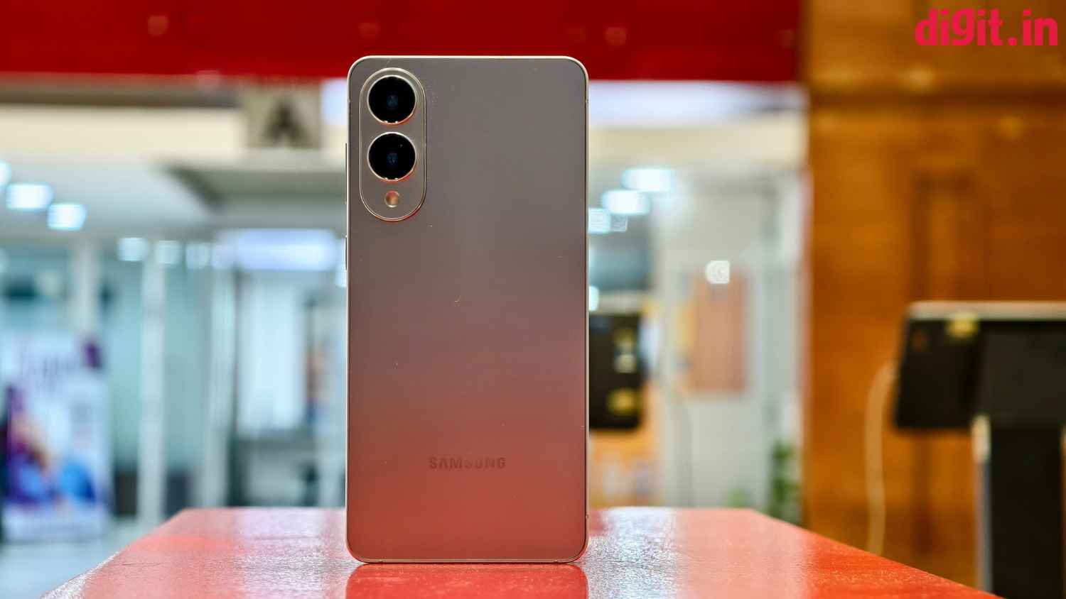 Samsung Galaxy S26 Ultra to Showcase Striking Blacked-Out Aesthetic and Noticeable Camera Protrusion