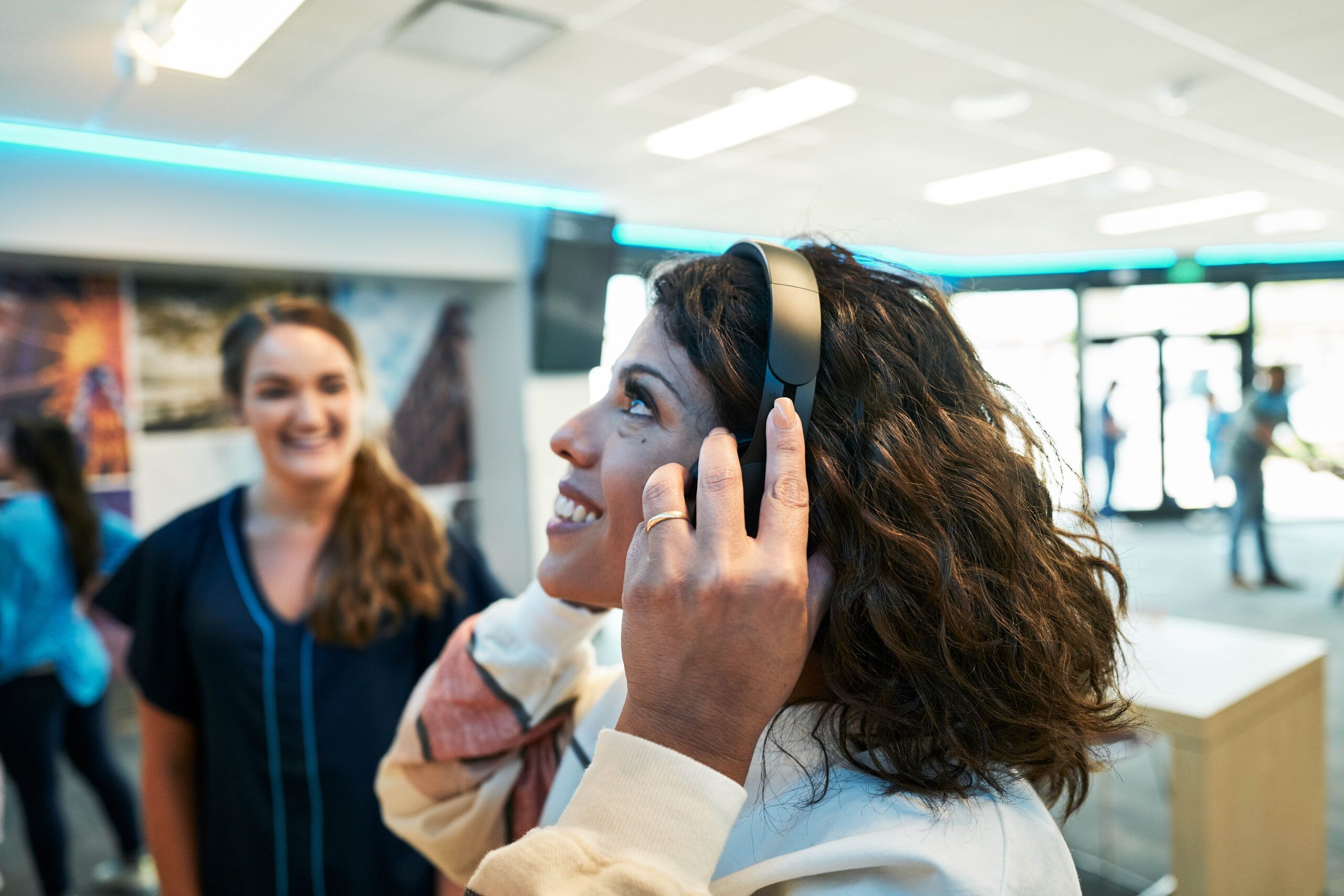 T-Mobile Broadens Availability of Famed Feature to AT&T and Verizon Customers