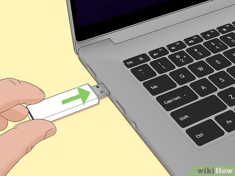 5 Essential Free Applications to Keep on Your USB Drive