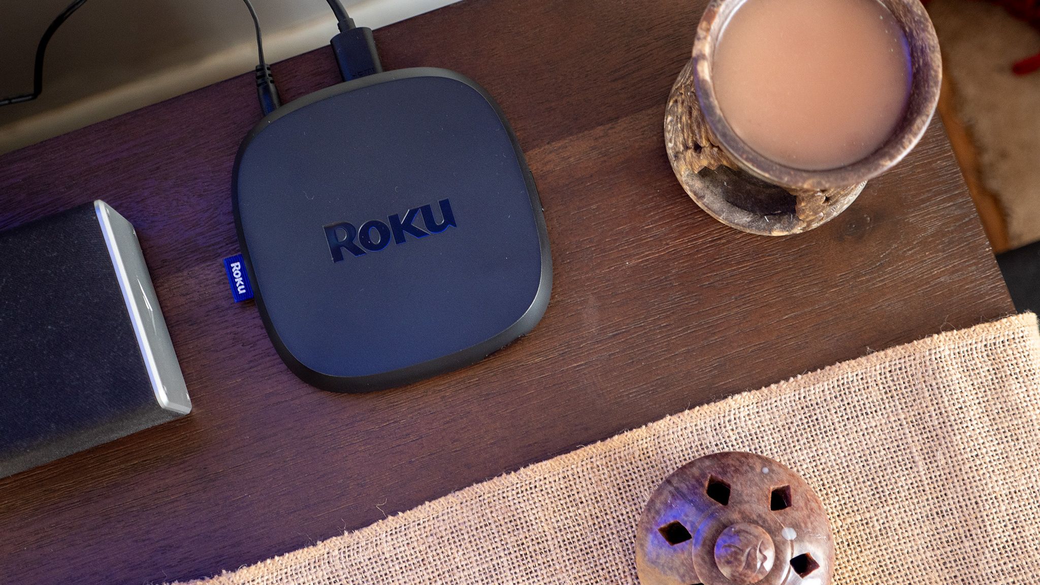 “Budget-Friendly Gadget Allows Offline Film Watching on Roku TV”