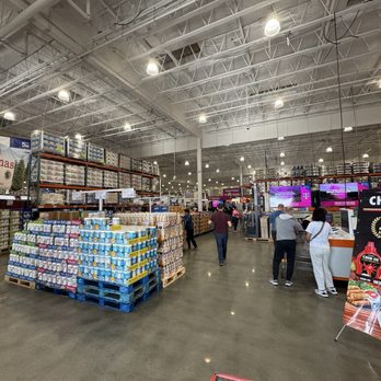Costco's Budget-Friendly Answer for Reducing Office Mess