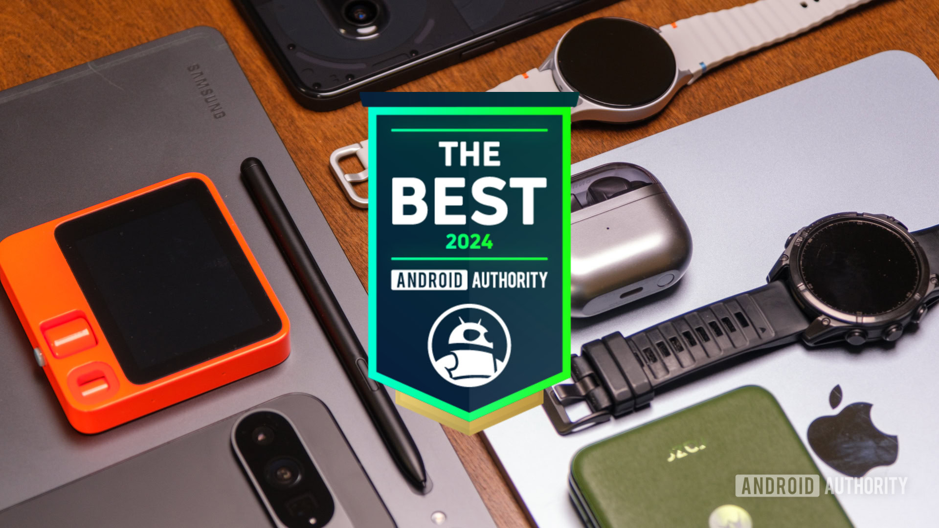 December Update Improves Pixel Watch 4 with One-Handed Controls and Enhancements to Gemini Tool