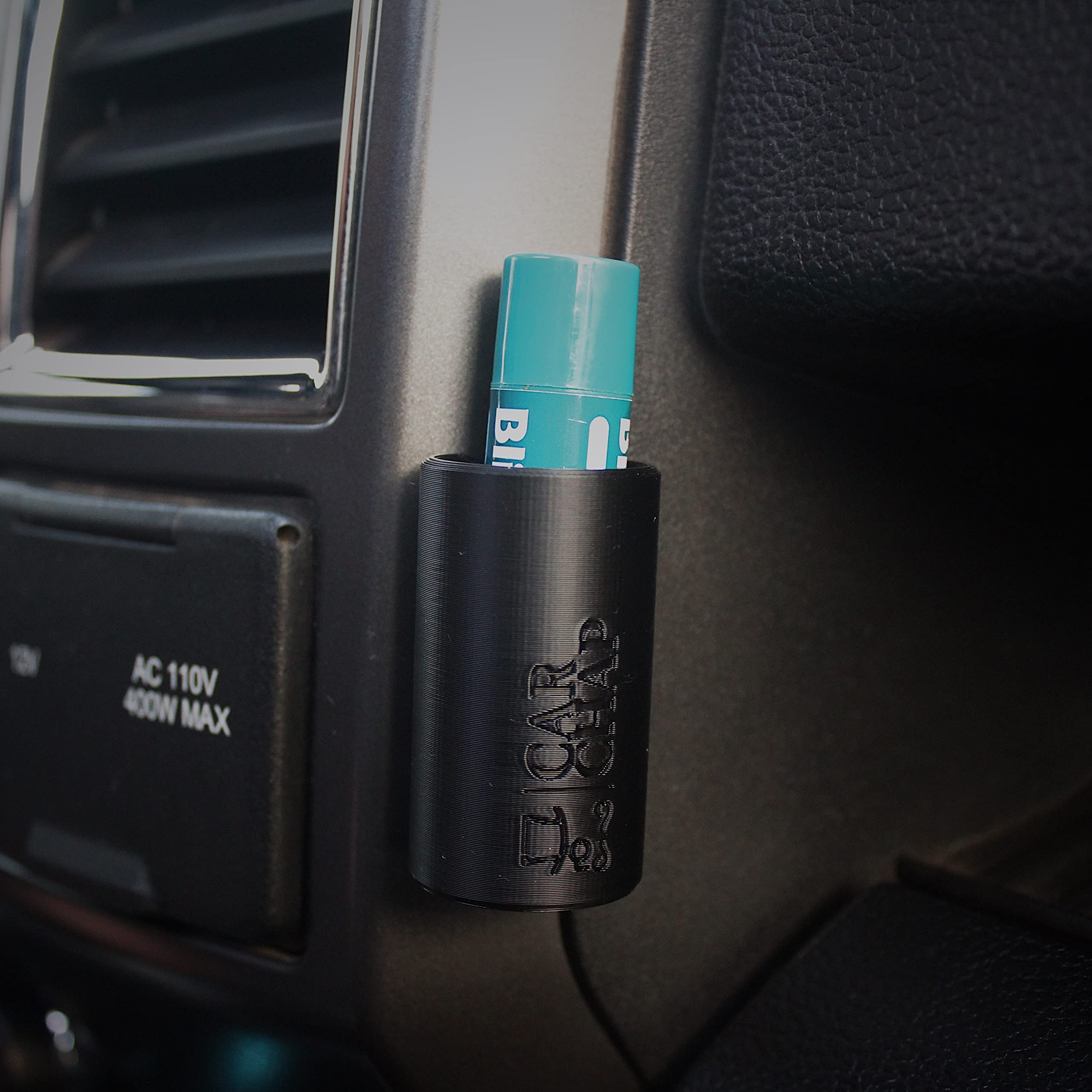 Four Creative Road Trip Devices Fueled by Your Vehicle’s USB Port