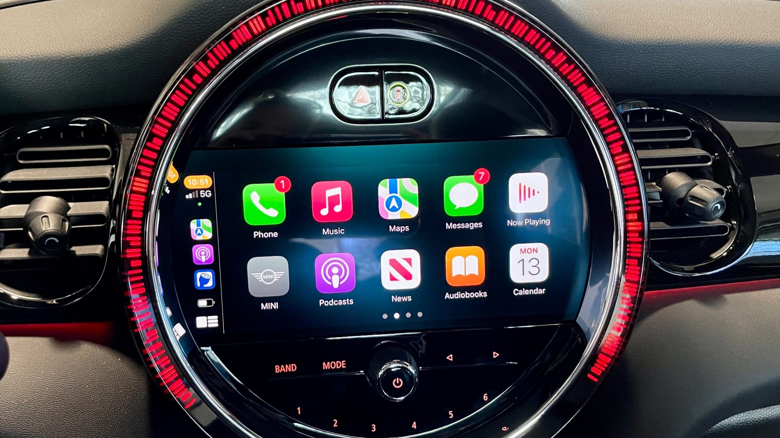 How to Turn Off Siri Suggestions in Apple CarPlay
