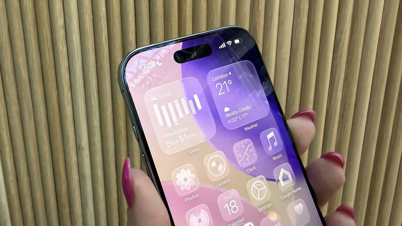 iOS 26.2 Launch for iPhone Anticipated Shortly, Based on Insider Information