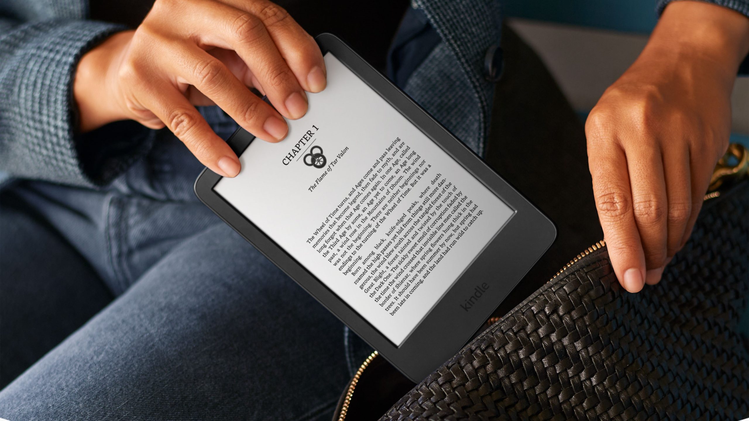 Kobo Libra Colour Cyber Monday Offers and Must-Have Accessories Make Transitioning from Kindle Rewarding