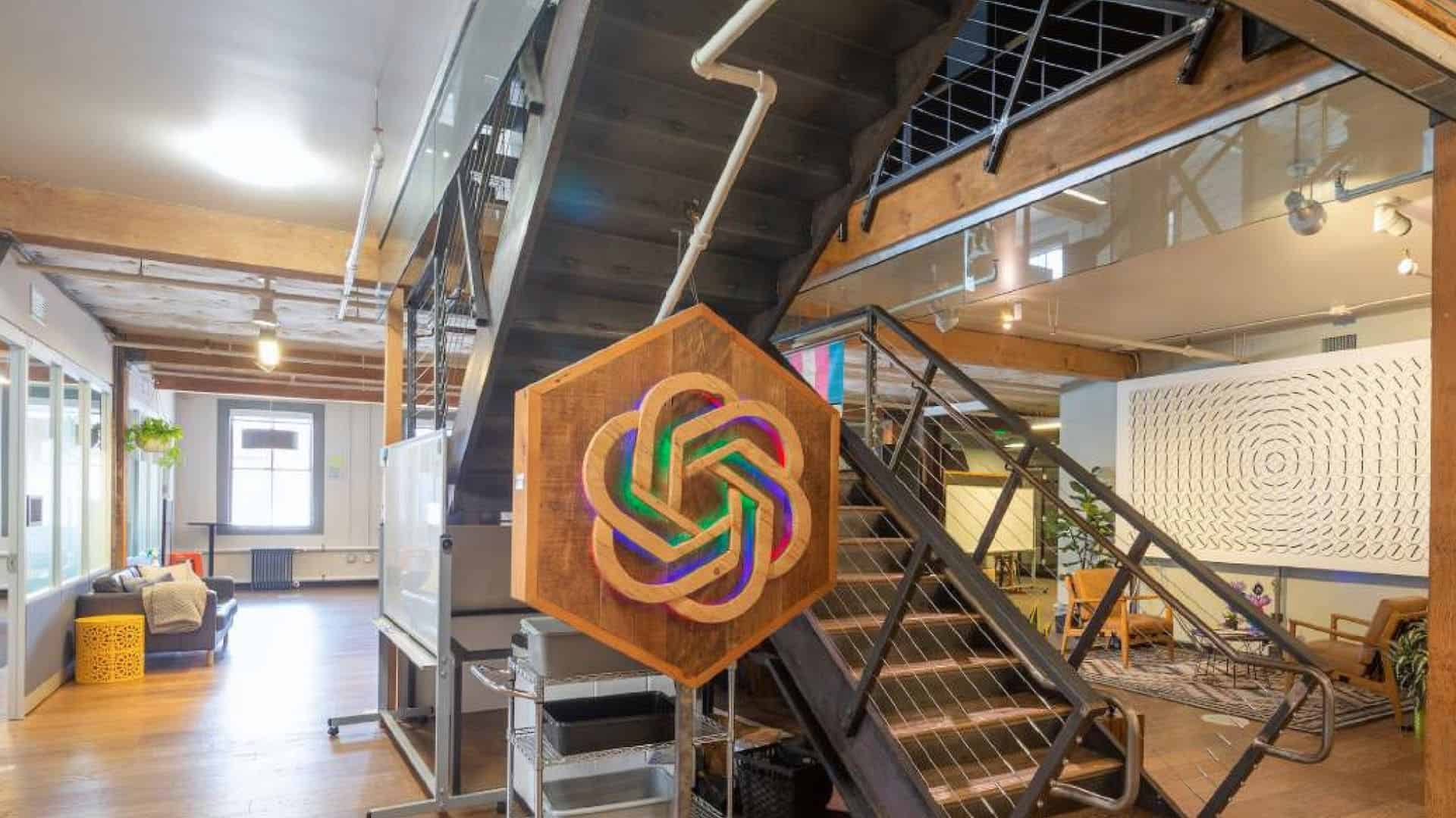 New Report Highlights Transition of Apple Employees to OpenAI