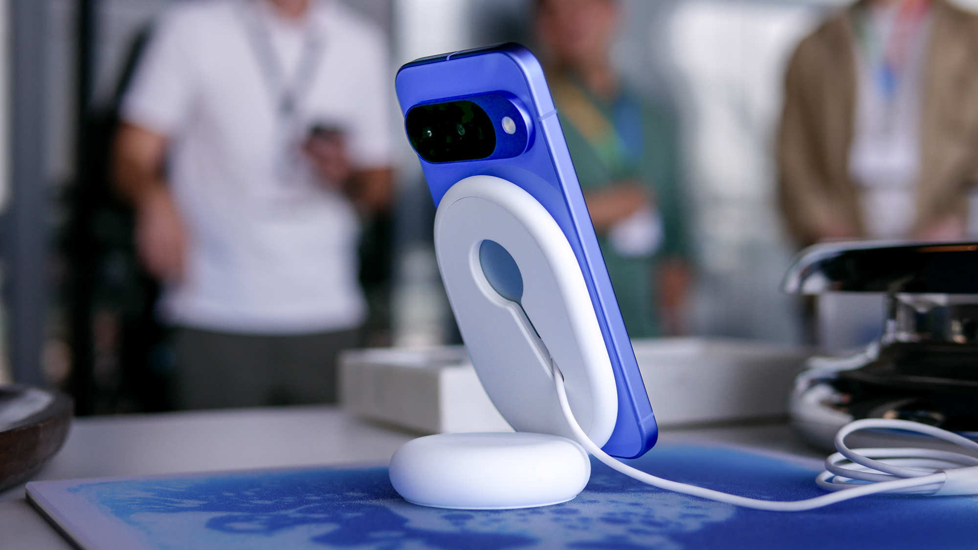 Pixel 10 Loses Unofficial Pixel Stand Compatibility After December Update