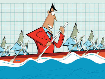 Report Indicates Ex-Employee as Possible Contender for Apple's Upcoming CEO