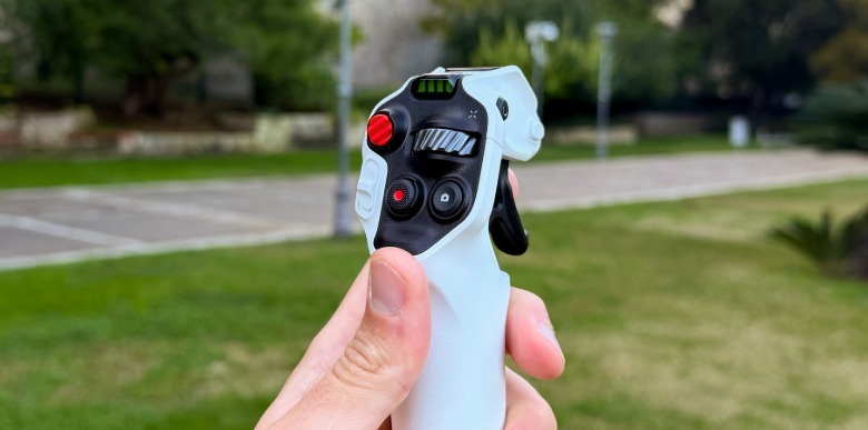 Antigravity A1's Grip controller