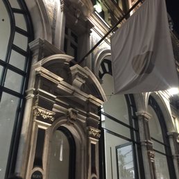 Apple's Regent Street flagship store will undergo temporary closure next week.