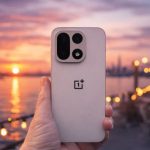 "Evaluating the Motorola Razr Fold and Samsung Galaxy Z TriFold: Alluring Options to Conventional Flip Phones"