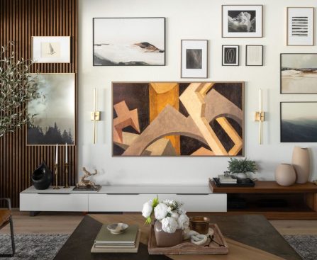 How to Effortlessly Incorporate Your Smart TV into the Aesthetics of Your Living Room