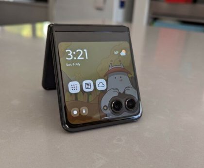 Motorola Introduces the Razr Fold: A Fresh Competitor to Samsung's Foldable Smartphones