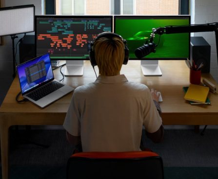 Official Statement on Gemini Siri Collaboration, Launch of Apple Creator Studio, and Vision Pro Basketball Innovations