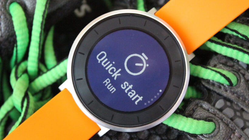 Pebble Round 2: A Chic and Streamlined Substitute for Time 2