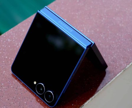 Samsung Reveals Foldable Display Innovation at CES 2026, Possibly Improving Galaxy Z Fold 8