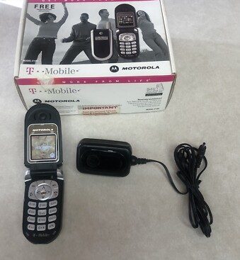 T-Mobile Provides Complimentary Motorola Flip Phone, lauded as "Truly Outstanding," No Trade-In Required