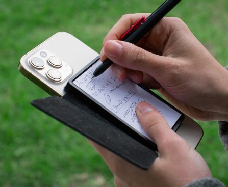 Twelve South Unveils Valet: A Qi2 Charging Dock Featuring a Built-In Leather Catch-All Tray