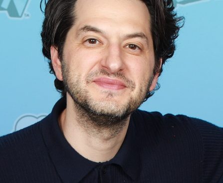 Wikipedia Marks 25th Anniversary in the Face of Growing Challenges