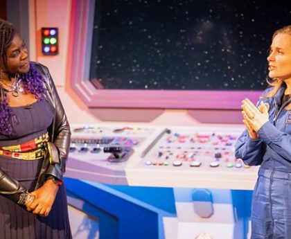 Apple @ Work: Meeting Owl 5 Pro Unveils 360-Degree Video and Single-Cable Connectivity for Use in the Boardroom