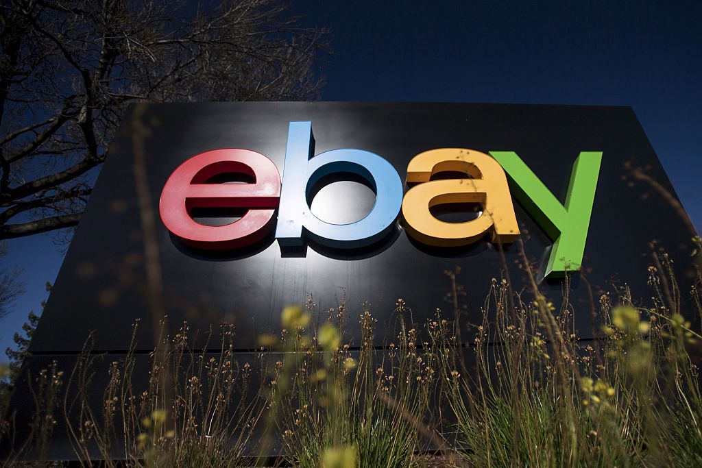 eBay Announces Layoff of 800 Employees
