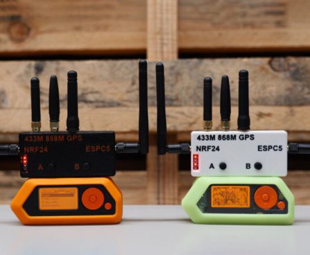 ESP32 Marauder 5G: Apex 5 Module for Flipper Zero Integrates ESP32-C5, Dual Sub-GHz Radios, nRF24, and GPS - CNX Software