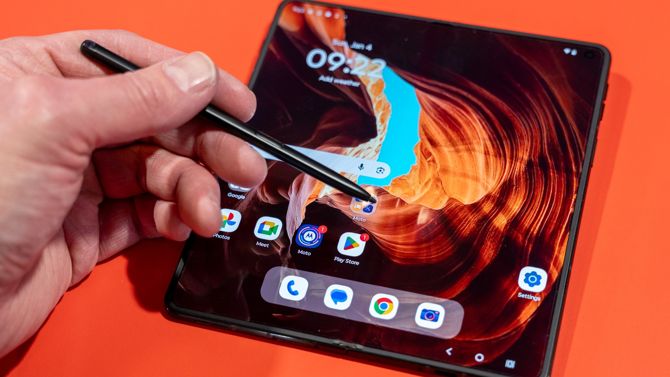 Motorola Set to Reveal Razr Fold Information at MWC 2026