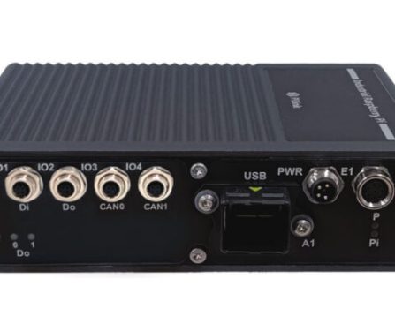 PiLink PL-R5/R5M Series: IP20/IP65 Industrial PCs with Raspberry Pi CM5 - CNX Software