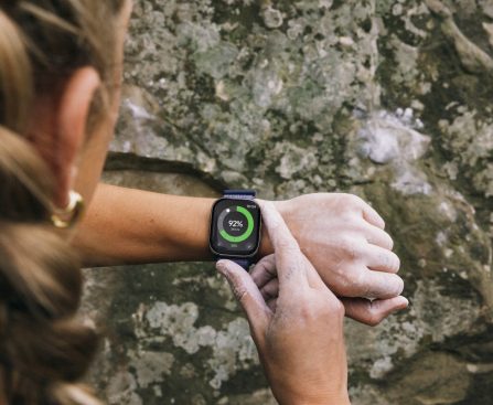 Rivian Owners to Access Vehicle Controls via Apple Watch Soon