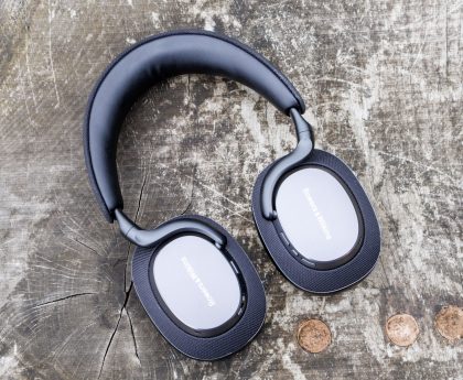 Top 5 Wired Headphones for Audio Enthusiasts Suggested by Users