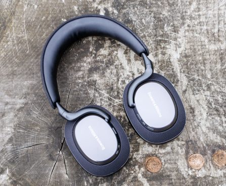 Top 5 Wired Headphones for Audio Enthusiasts Suggested by Users