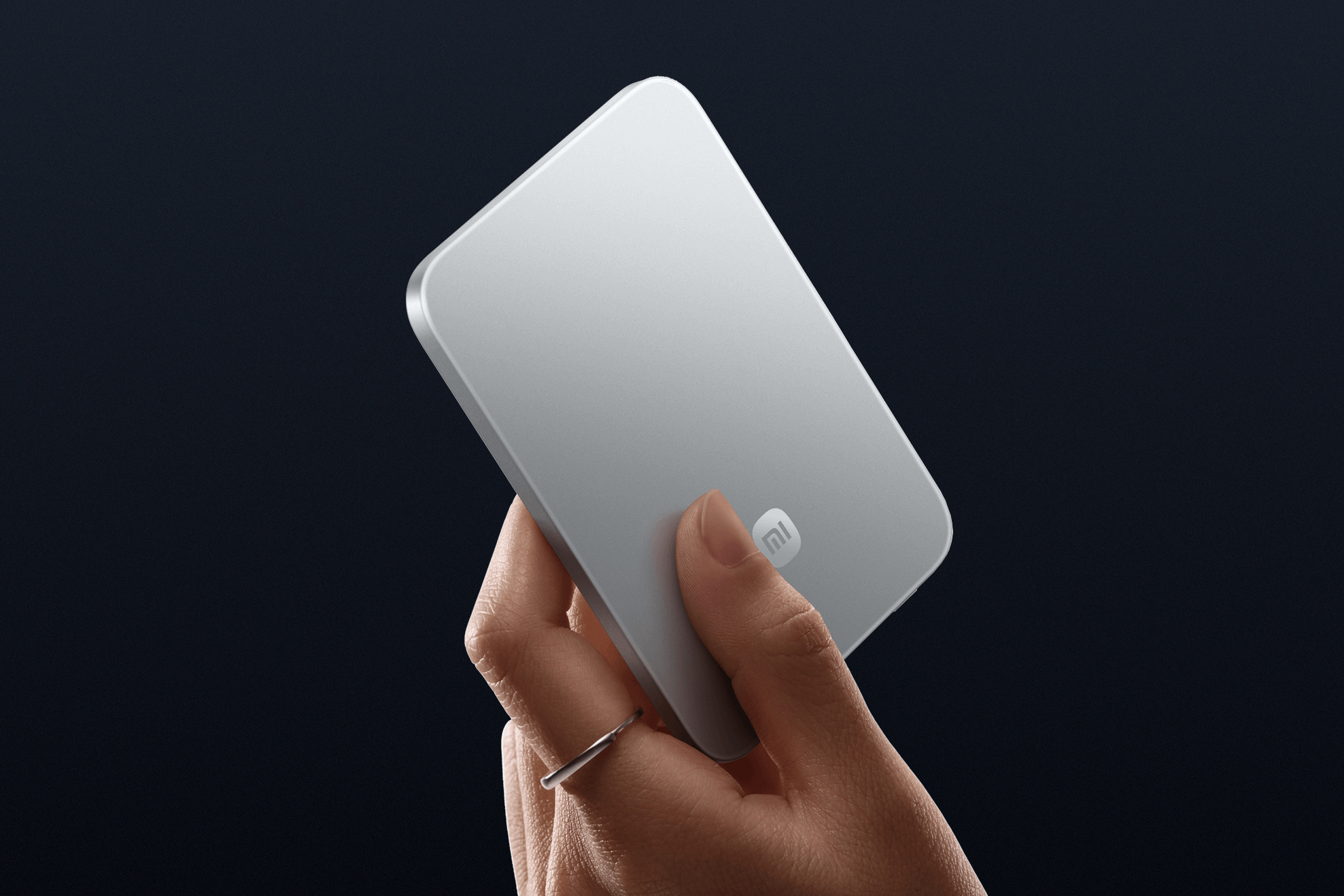 Xiaomi's Ultra-Thin Magnetic Power Bank